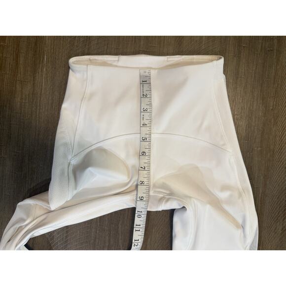 Lululemon Leggings White Clear the Court Tight 28" Size 4 Mesh Vented Logo Pant - Picture 7 of 16